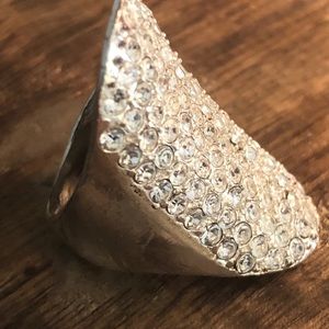 Beautiful rhinestone silver ring